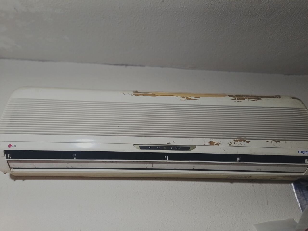 Riyadh, Air Conditioners, SAR 1000,  LG Split AC For Sale