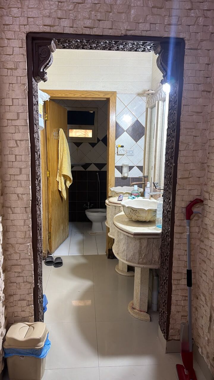 Riyadh, Sublets, SAR 15000/year,  2 BR,  2Rooms 1 Washroom For Rent For Pakistani Family (Permanent VISA Only)