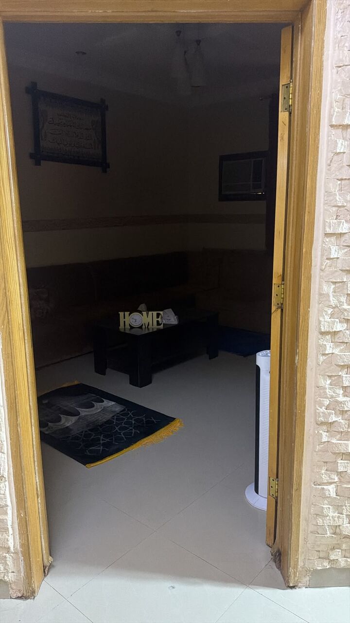 Riyadh, Apartments, Flats, Houses & Villas, SAR 15000/year,  2 BR,  SAR 15000/year, 2Rooms 1 Washroom For Rent For Pakistani Family (Permanent VISA Only