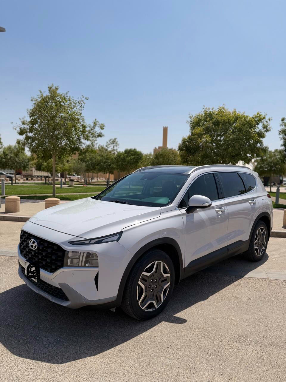 Riyadh, Vehicles, Cars & Trucks , SAR 83000,  Hyundai Santa Fe,  2022,  Automatic,  87000 KM,  Car