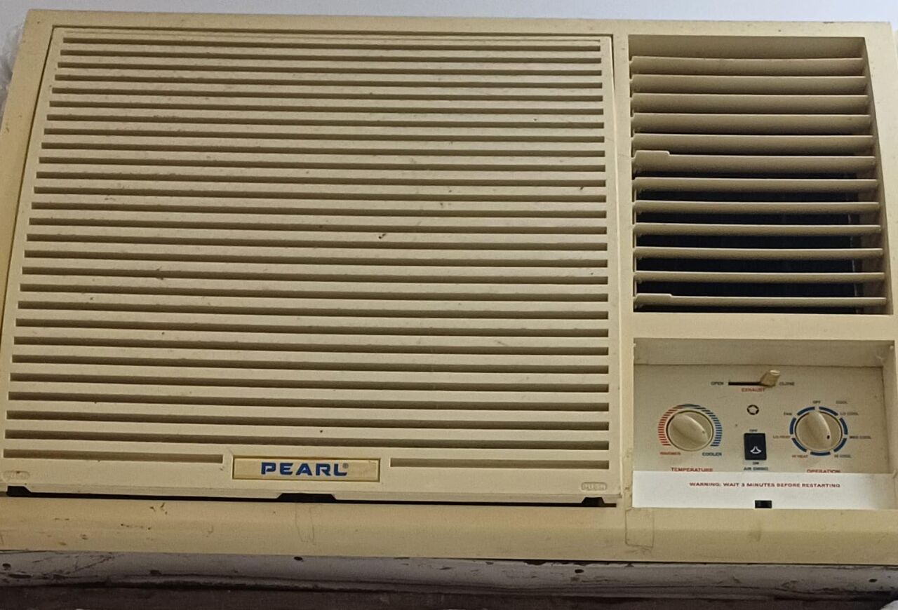 Manama, Air Conditioners, BHD 50,  Pearl AC 2 Ton 50bhd (no Delivery)