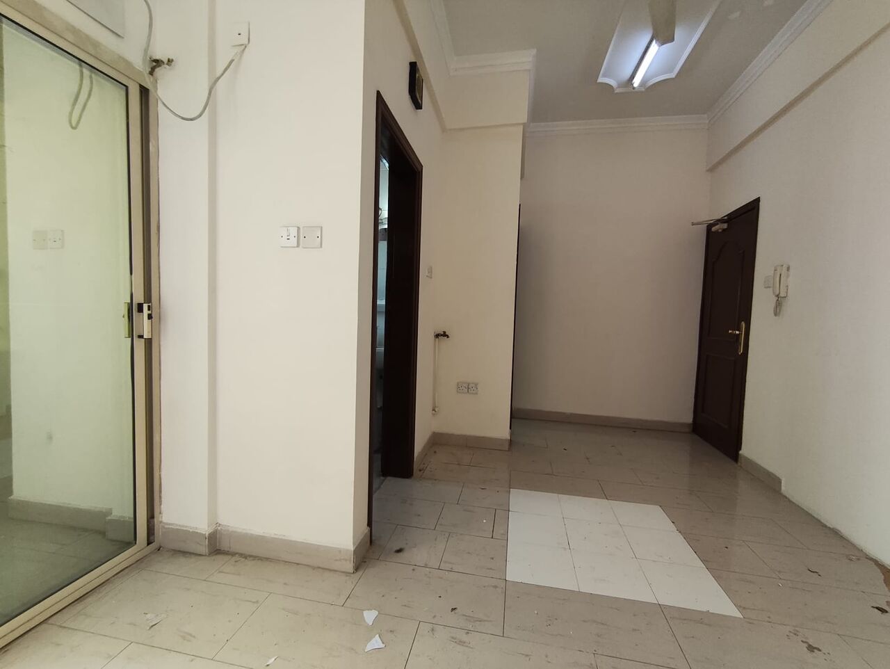 Manama, Apartments, Flats, Houses & Villas, BHD 200/year,  1 BR,  Um Al Hassam:- 1Bhk Flat On Rent With Unlimited Ewa..