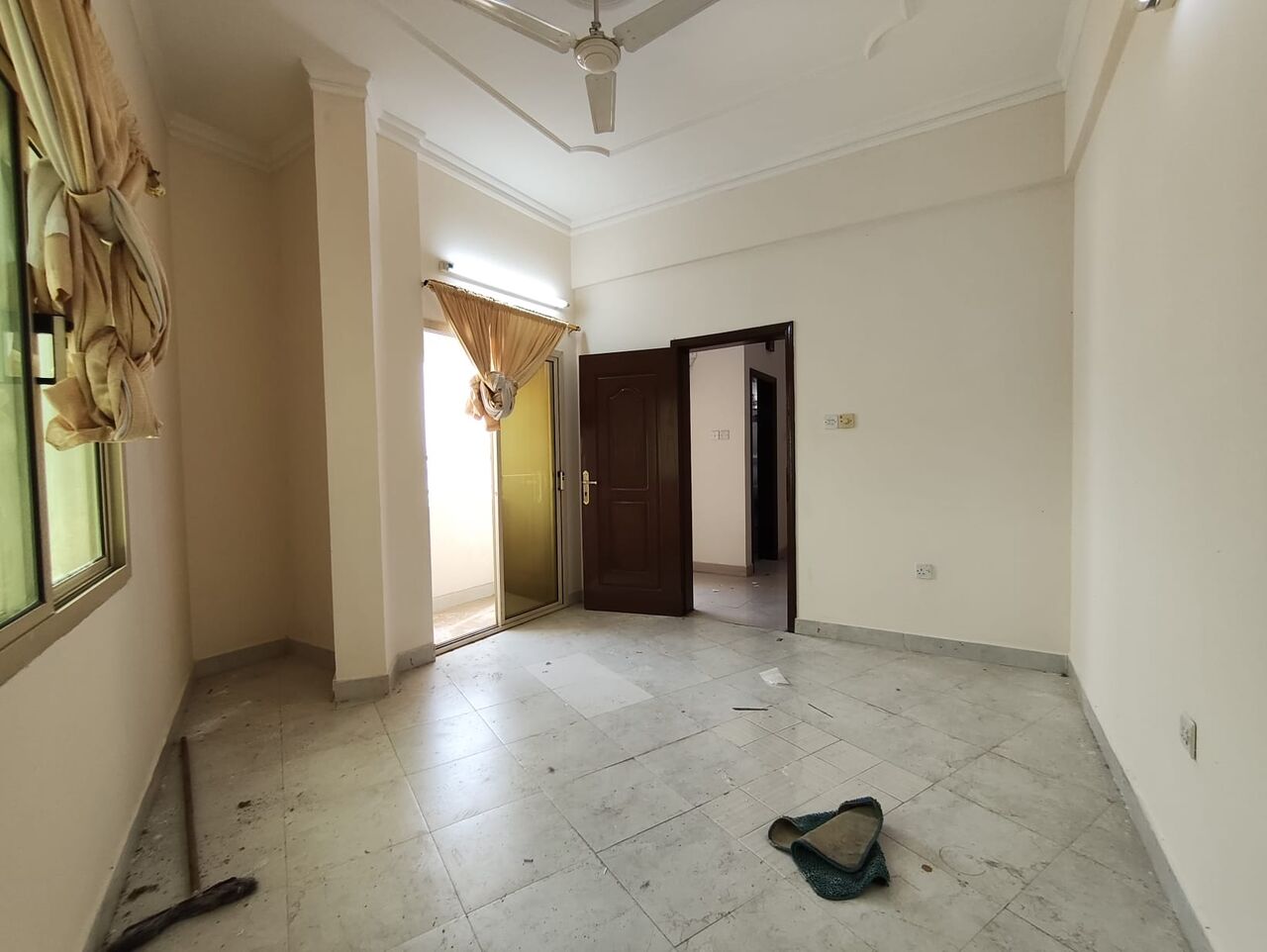 Manama, Apartments, Flats, Houses & Villas, BHD 200/year,  1 BR,  Um Al Hassam:- 1Bhk Flat On Rent With Unlimited Ewa..