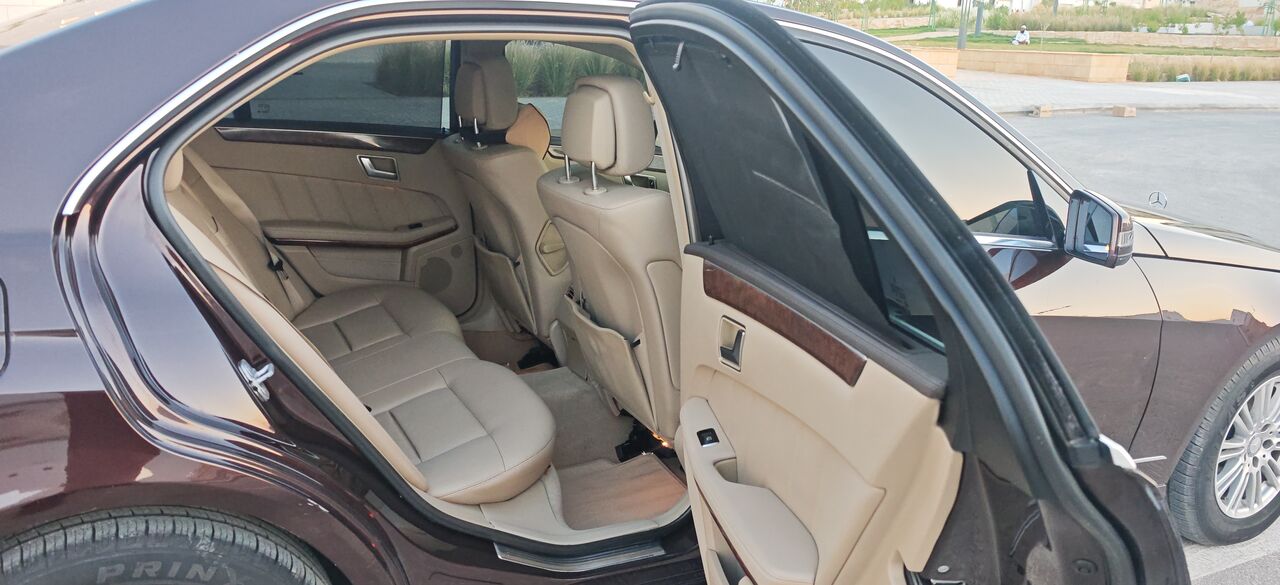 Riyadh, Vehicles, Cars & Trucks , SAR 40000,  Mercedes-Benz 300,  2012,  Automatic,  210 KM,  Mercedes Benz E300