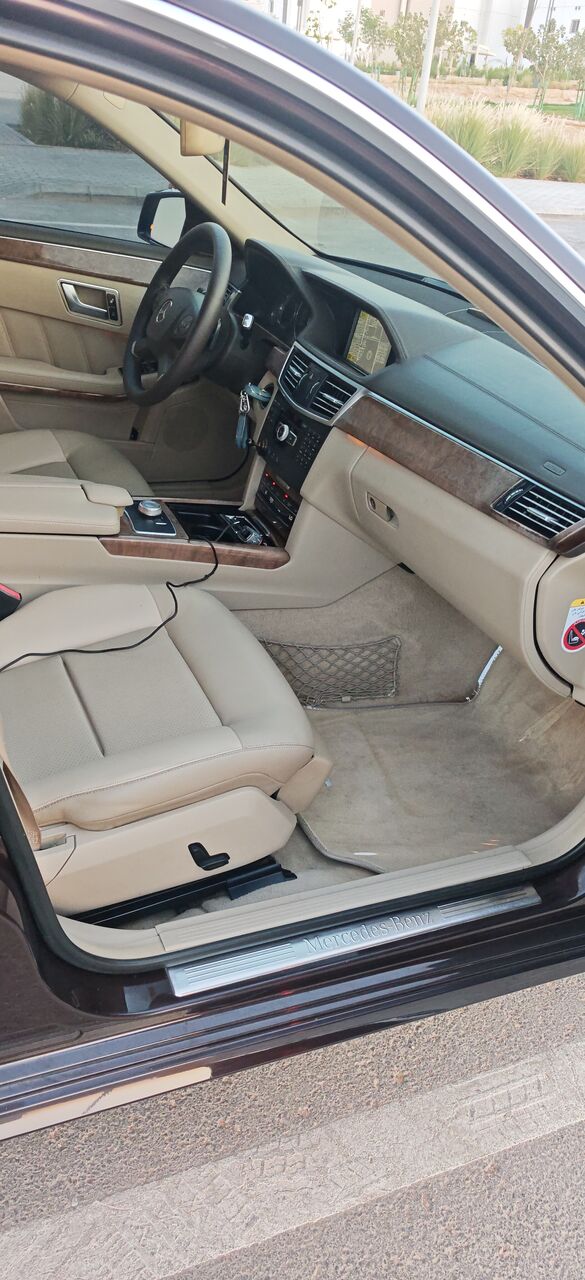 Riyadh, Vehicles, Cars & Trucks , SAR 40000,  Mercedes-Benz 300,  2012,  Automatic,  210 KM,  Mercedes Benz E300