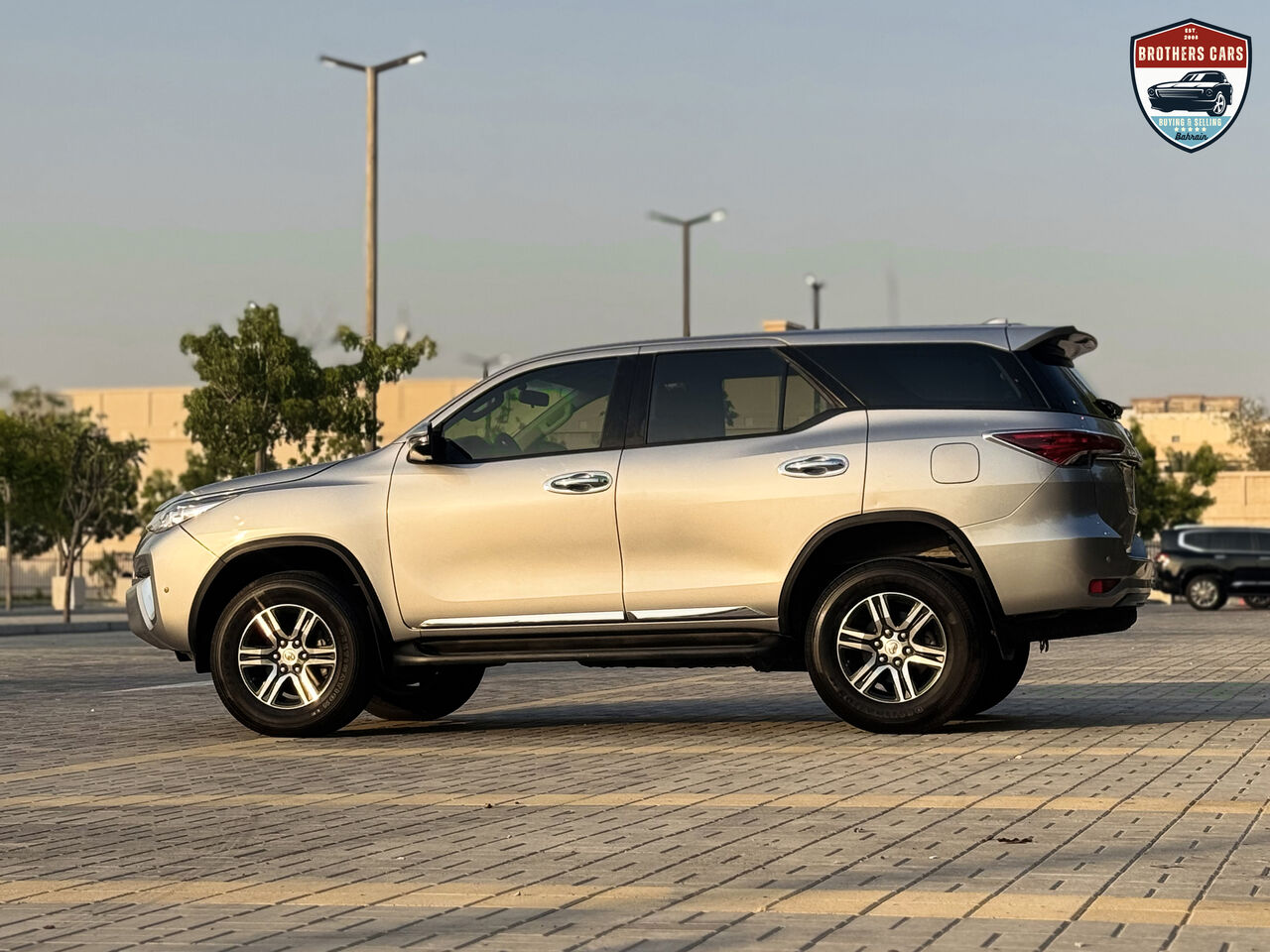 Manama, Vehicles, Cars & Trucks , BHD 2,  Toyota Fortuner,  2019,  Automatic,  90000 KM,