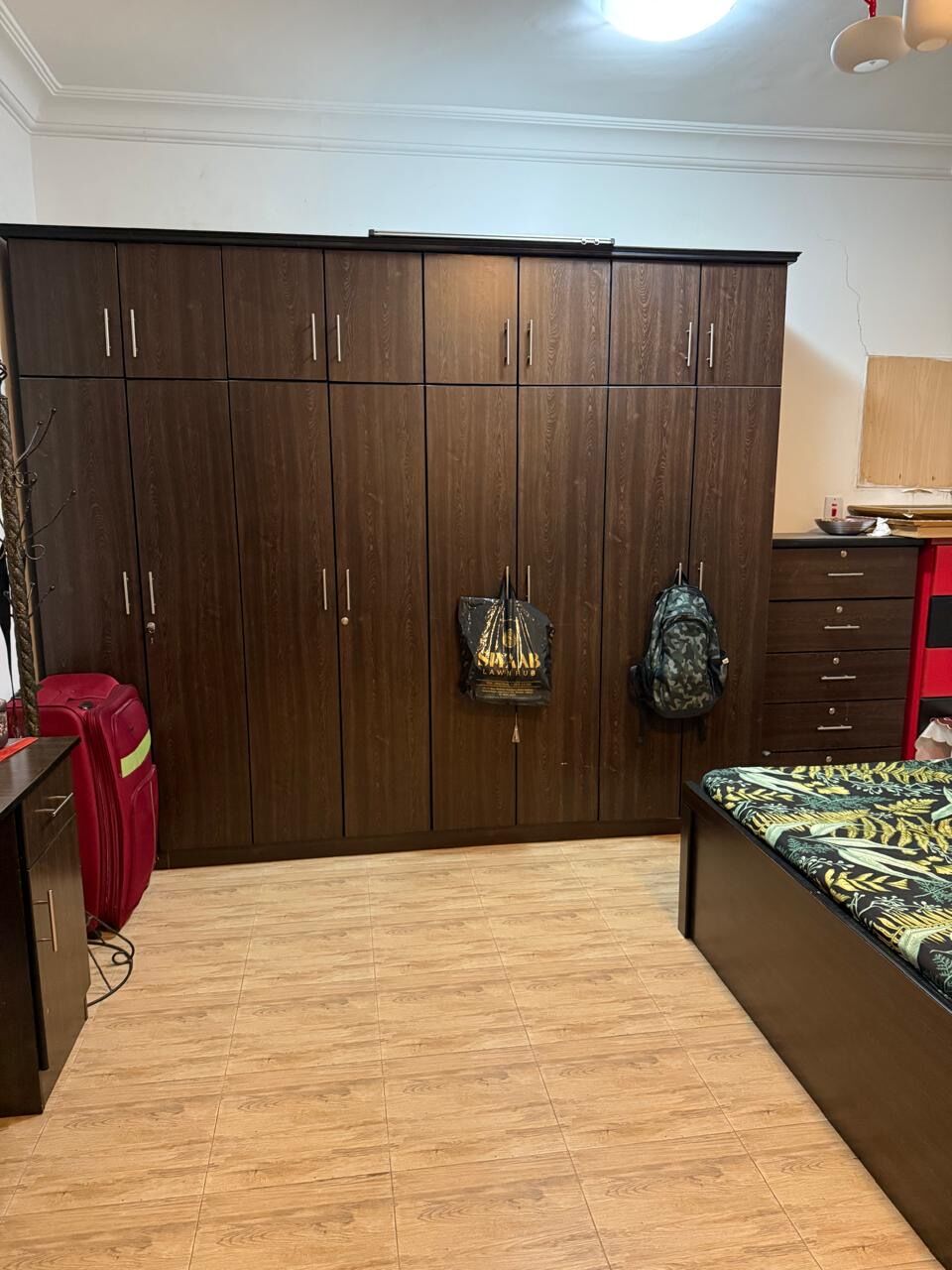 Dammam, Household Items, SAR 1800,  Complete Bed Set King Size With Mattress