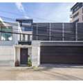 THB 42000000,  5 BR,  91 Sq. Feet,  2-storey Detached House For Sale, Corner House, 91 Sq M, 5 Bedrooms, In The Heart Of The