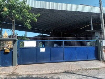 Bangkok, Real Estate For Sale, THB 11000000,  6 BR,  360 Sq. Feet,  Factory For Sale With House In Sriracha, Area 360 Sq M. Warehouse Size 980 Sq M. There