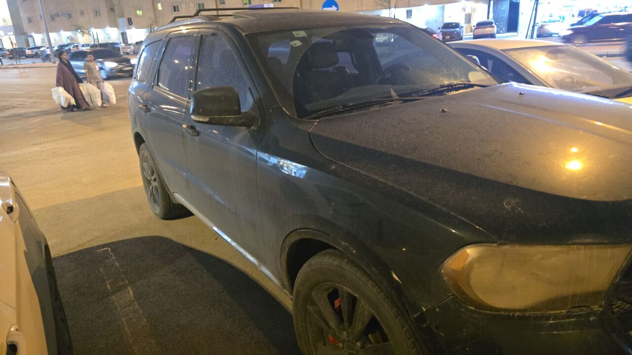 Riyadh, Vehicles, Cars & Trucks , SAR 17500,  Dodge Durango,  2011,  Automatic,  267000 KM,   V8 5.7 Fully Equiped