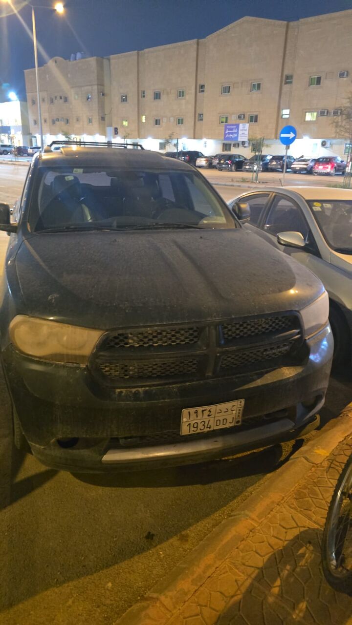 Riyadh, Vehicles, Cars & Trucks , SAR 17500,  Dodge Durango,  2011,  Automatic,  267000 KM,   V8 5.7 Fully Equiped