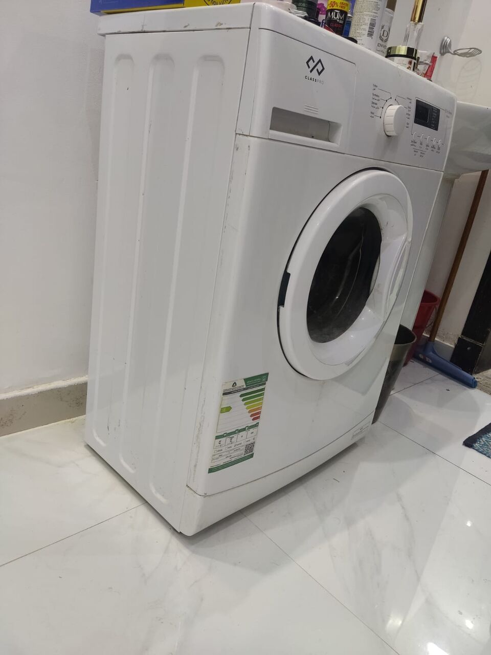 Al Malaz, Household Items, SAR 1500,  Refrigerator,bed,sofa,cupboard,washing Machine
