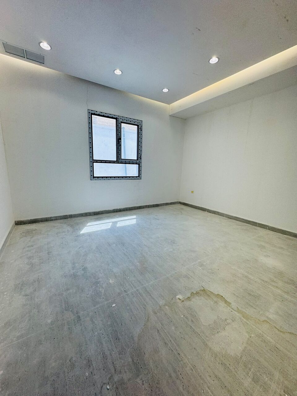 Salmiya, Apartments, Flats, Houses & Villas, KWD 530/month,  3 BR,  Apartments For Rent In Salmiya, First Occupancy, With Or Without A Balcony.