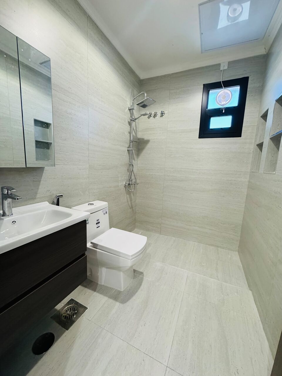 Salmiya, Apartments, Flats, Houses & Villas, KWD 530/month,  3 BR,  Apartments For Rent In Salmiya, First Occupancy, With Or Without A Balcony.