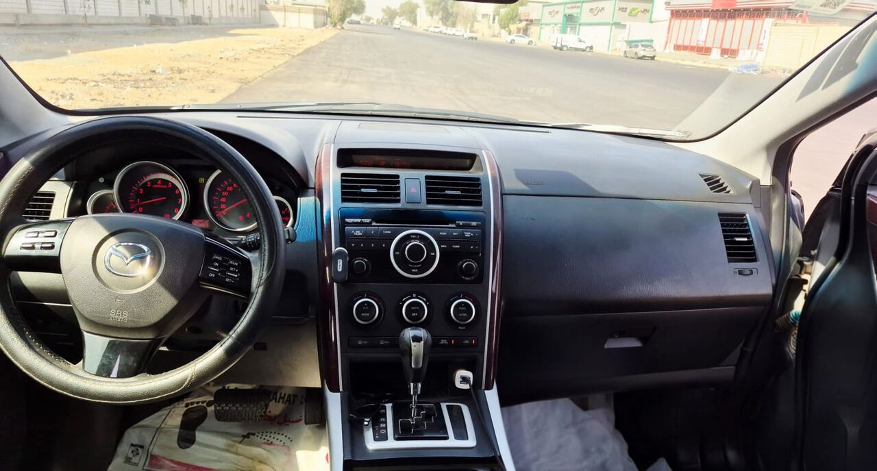 Jeddah, Vehicles, Cars & Trucks , SAR 30000,  Mazda CX-09,  2009,  Automatic,  283000 KM,  Mazda Cx-9 Full Option  Model For Sale
