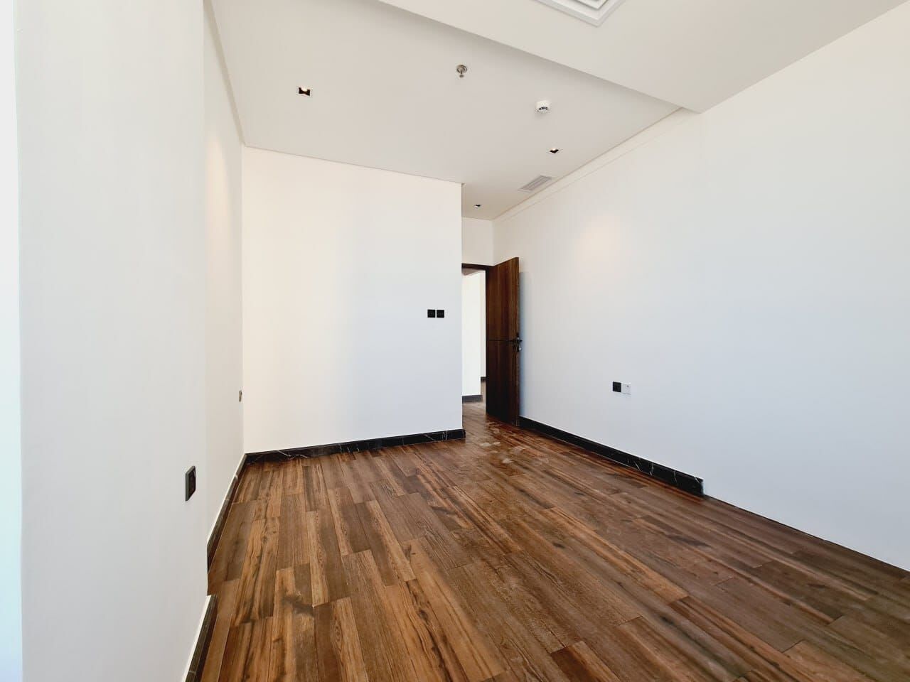 Sharq, Apartments, Flats, Houses & Villas, KWD 600/month,  2 BR,  Apartment For Rent In Sharq - Prime Location, Easy Access To The Gulf Road And The Highway