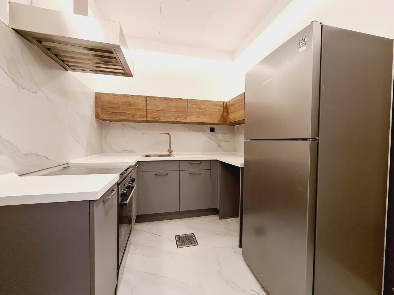 Sharq, Apartments, Flats, Houses & Villas, KWD 600/month,  2 BR,  Apartment For Rent In Sharq - Prime Location, Easy Access To The Gulf Road And The Highway