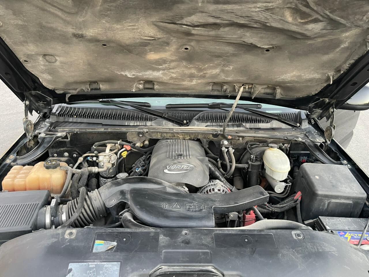 Riyadh, Vehicles, Cars & Trucks , SAR 24000,  Chevrolet Suburban,  2003,  Automatic,  538 KM,  Tahoe XL &ndash; Special Edition ( Z71)