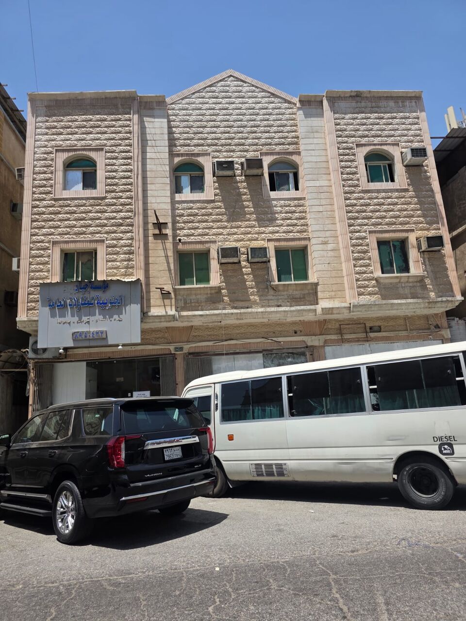 Khobar, Housing Exchanges, SAR 600/month,  1 BR,  15 Sq. Meter,  Room For Rent