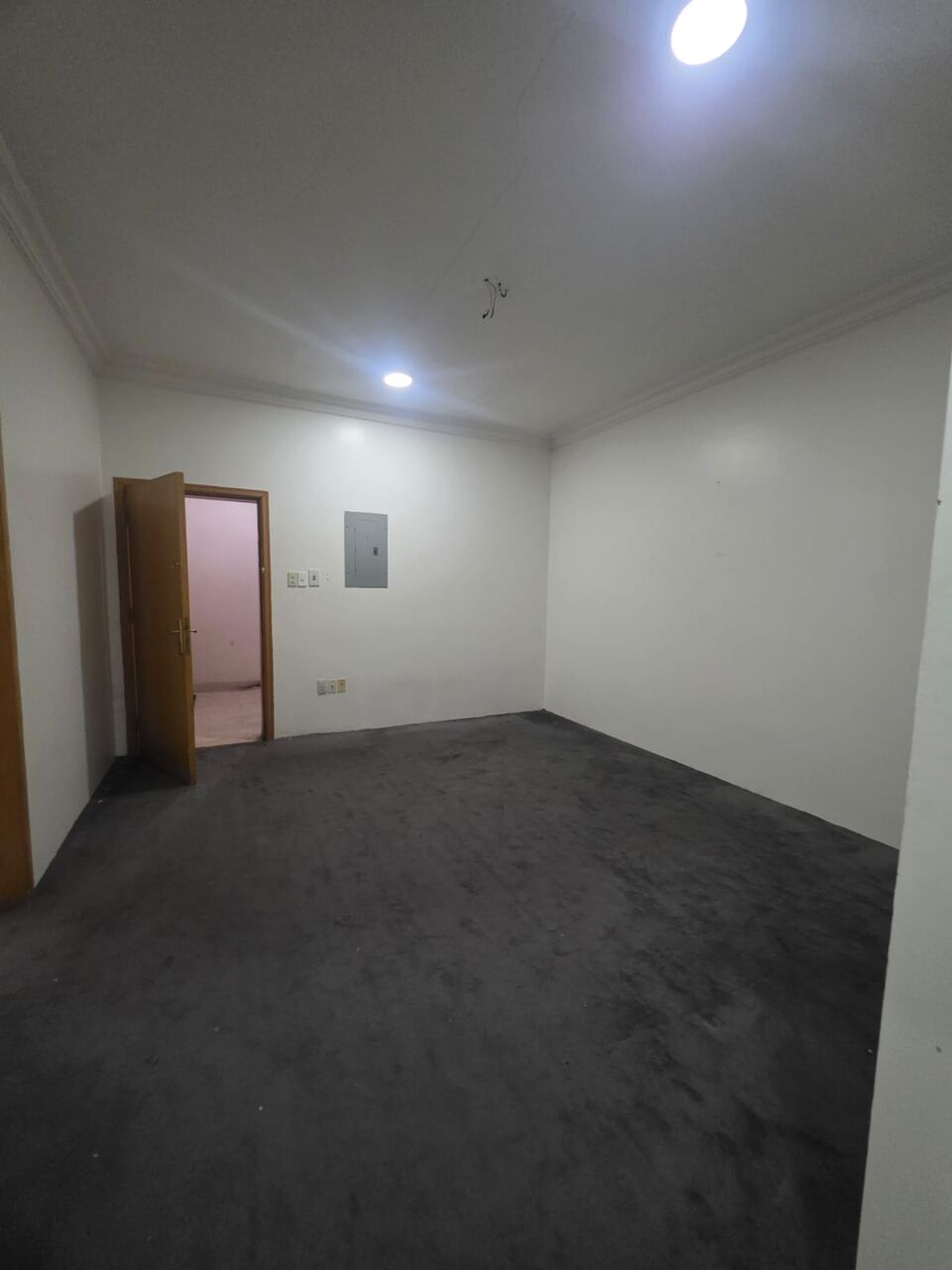 Khobar, Apartments, Flats, Houses & Villas, SAR 16000/year,  2 BR,  Consists Of:- 2 Bedrooms, A Living Room , 1bathrooms, And A Kitchen,     Fast Floor Elevat