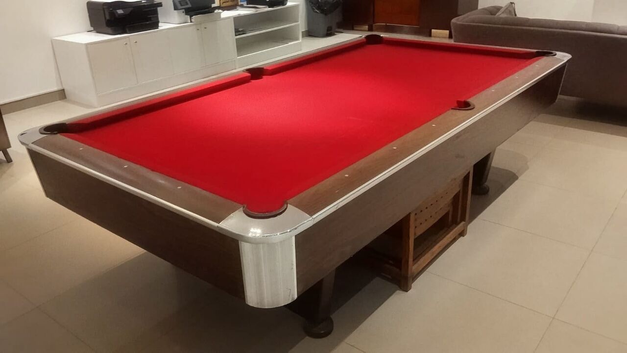 Riyadh, Furniture, SAR 250,  Billiard Table In Excellent Condition For Sale With All Accessories Very Low Price