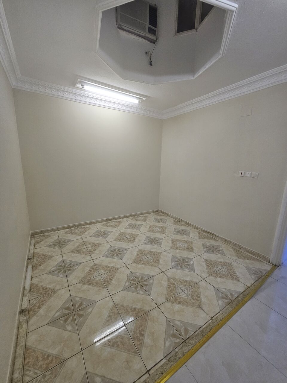 Riyadh, Apartments, Flats, Houses & Villas, SAR 3500/month,  4 BR,  750 Sq. Meter,  4BHK Semi-Furnished Family Apartment For Monthly Rent &ndash; Al Khaleej, Riyadh