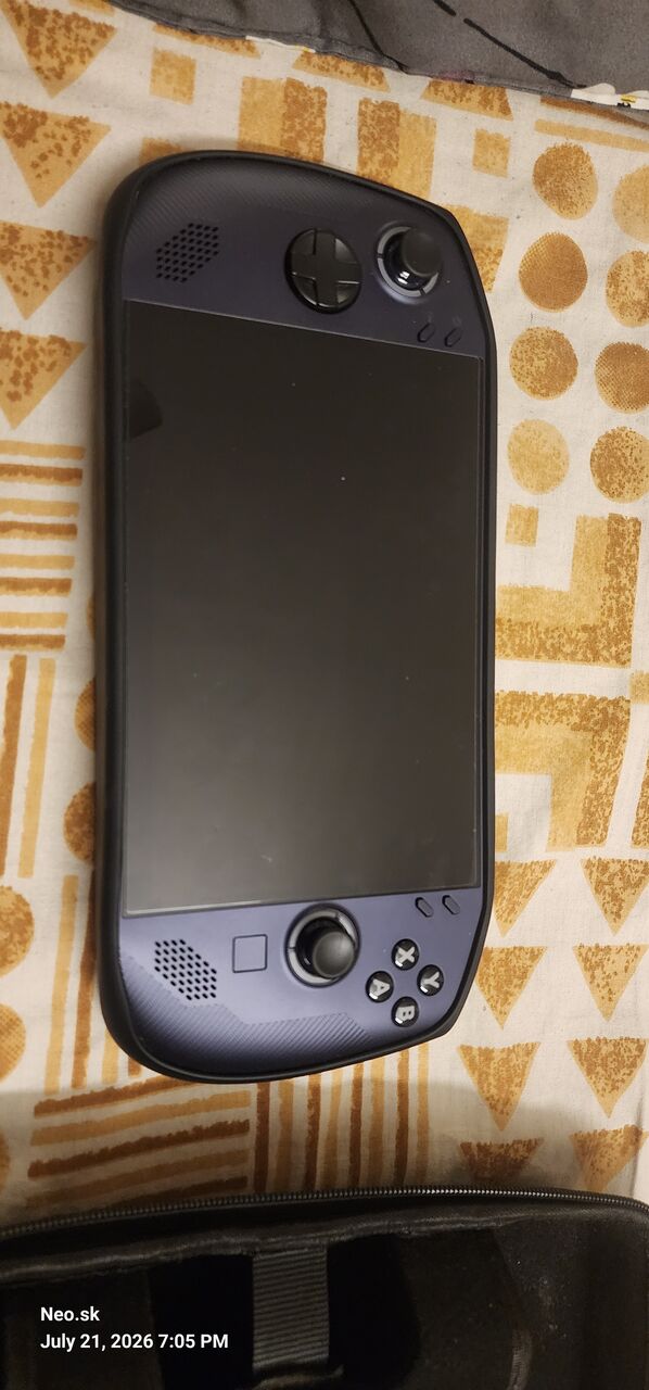 Manama, Video Games, BHD 230,  Lenovo Legion Go S Handheld PC AMD Ryzen Z1 Extreme/32GB RAM/1TB SSD/AMD Radeon Graphics