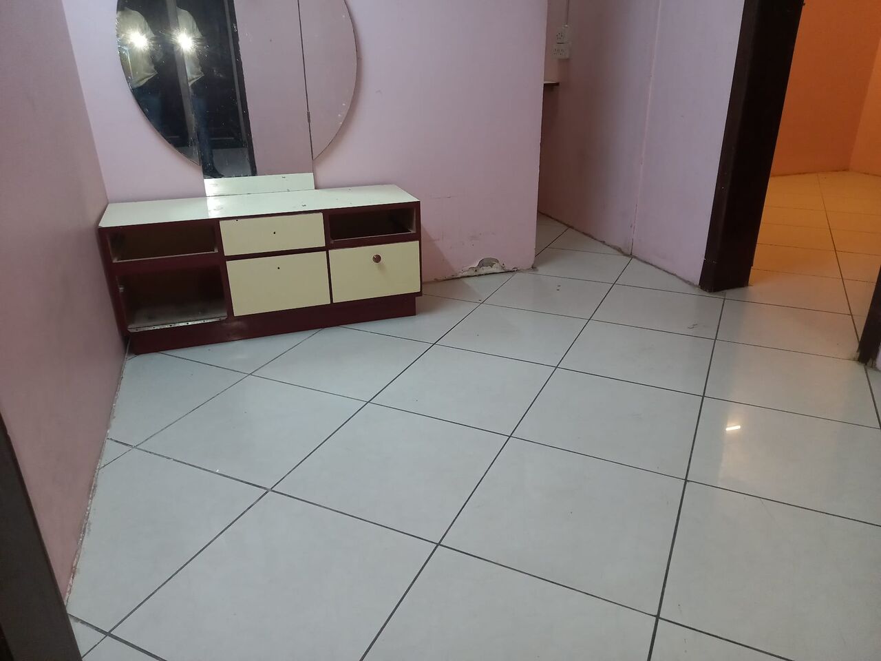 Gudaibiya, Apartments, Flats, Houses & Villas, BHD 140/month,  1 BR,  # 1  BEDROOM,1  BATHROOM,HALL, KITCHEN,WITH ELECTRICITY-140/BD#