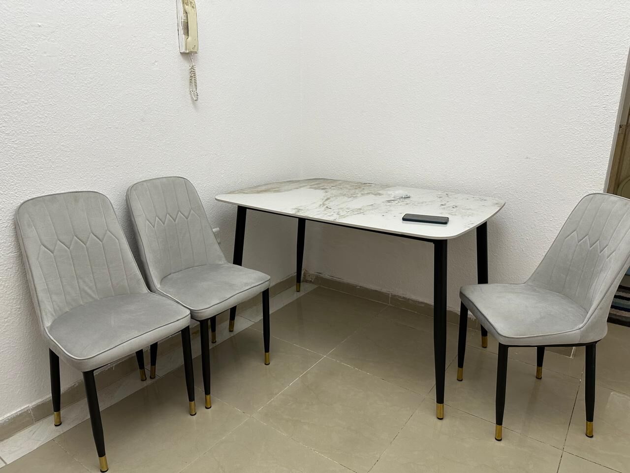 Thuqbah, Furniture, SAR 350,  Dining Table With 4 Chairs For Sale