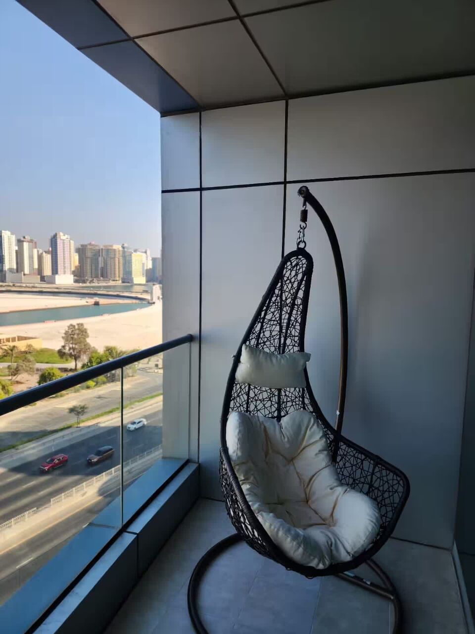 Hoora, Real Estate For Sale, BHD 44000,  1 BR,  72 Sq. Meter,  Luxurious Seaview Apartment For Sale