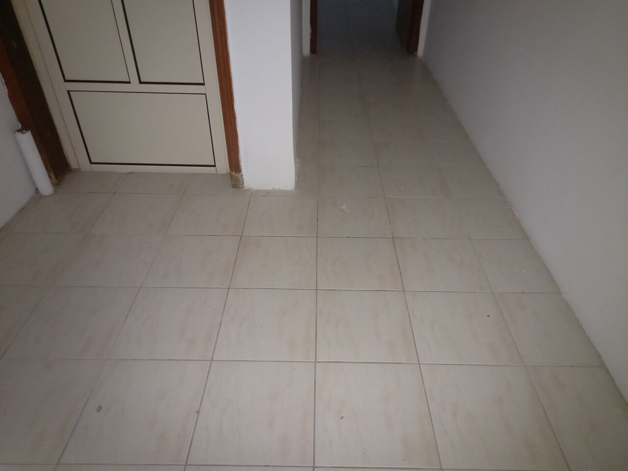 Gudaibiya, Apartments, Flats, Houses & Villas, BHD 100/month,  1 BR,  # 1  BEDROOM,1  BATHROOM,HALL, KITCHEN,SEPARATE ROOFTOP FLAT FOR RENT -100/BD#