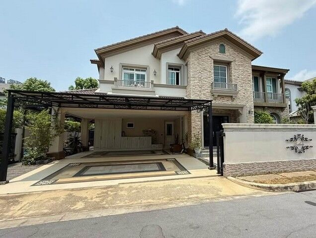 Bangkok, Villas, THB 200000,  110 Sq. Feet,  Single House For Rent, Nantawan Bangna KM 7, House Size M, Garden Front, Front Of House