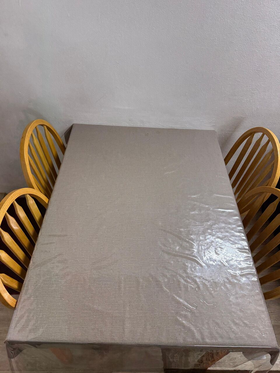 East Riffa, Furniture, BHD 25,  Dining Table For Four For Sale