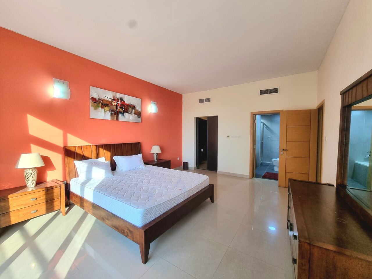 Amwaj Islands, Apartments, Flats, Houses & Villas, BHD 350/month,  Furnished,  2 BR,  140 Sq. Meter,  Beautiful 2 BR FF Apartment With Balcony Close To Lagoon Park