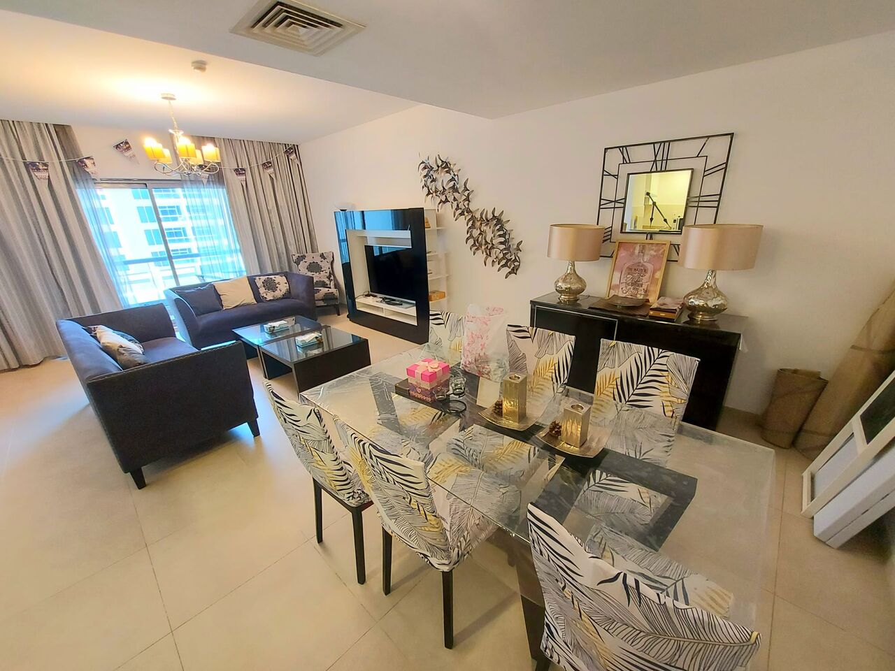 Amwaj Islands, Apartments, Flats, Houses & Villas, BHD 300/month,  Furnished,  1 BR,  90 Sq. Meter,  Delightful 1 BR FF Apartment With Balcony