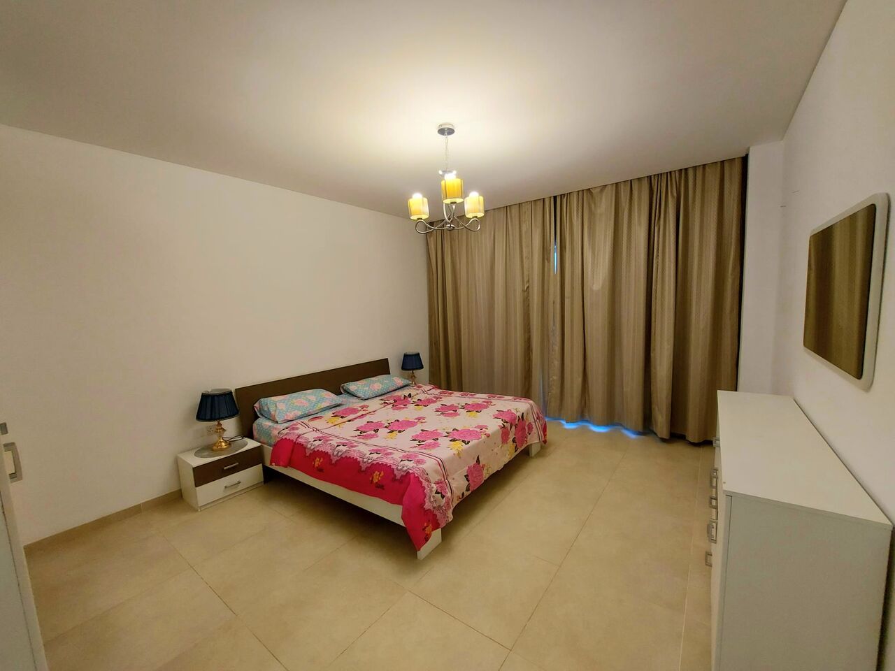Amwaj Islands, Apartments, Flats, Houses & Villas, BHD 300/month,  Furnished,  1 BR,  90 Sq. Meter,  Delightful 1 BR FF Apartment With Balcony