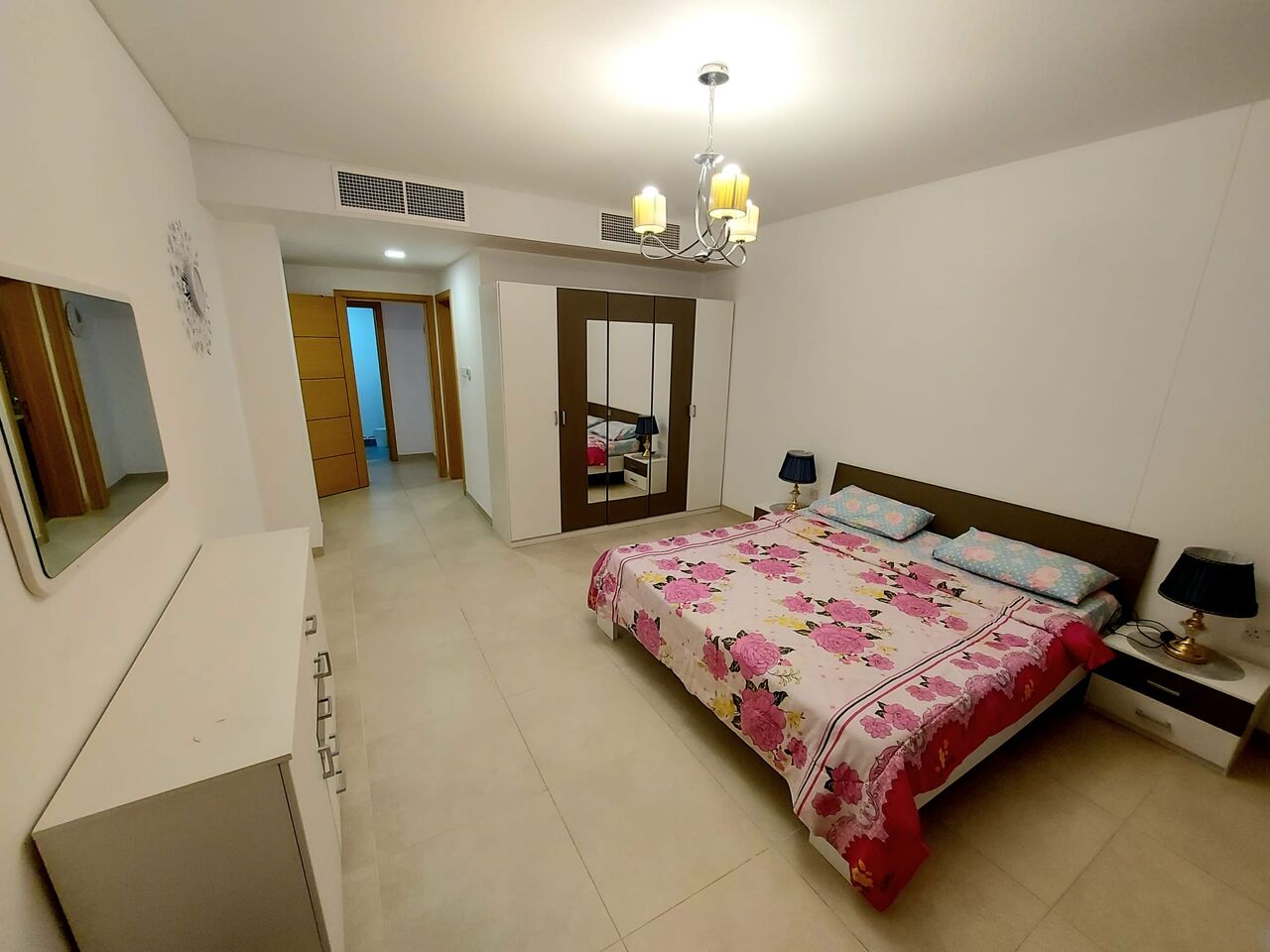 Amwaj Islands, Apartments, Flats, Houses & Villas, BHD 300/month,  Furnished,  1 BR,  90 Sq. Meter,  Delightful 1 BR FF Apartment With Balcony