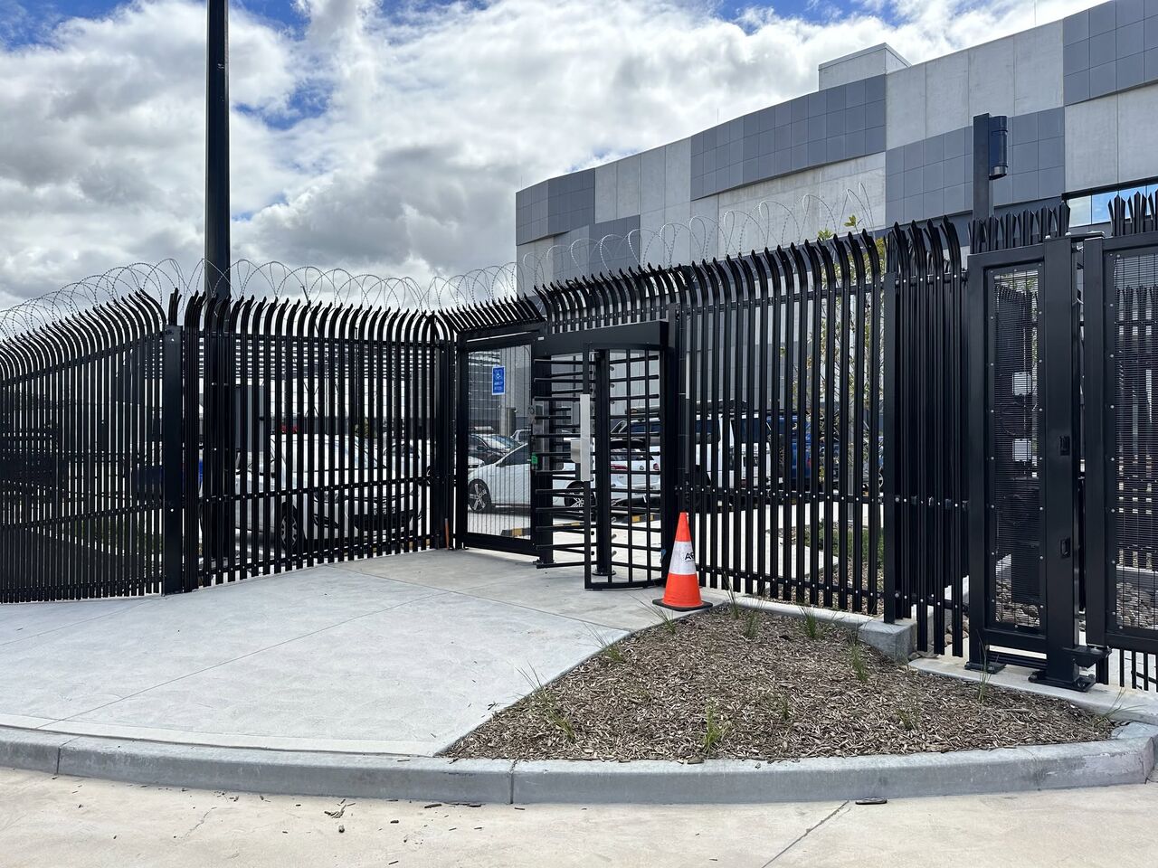 Sydney, Security, Commercial & Security Fencing Experts In Australia | Colemans Fencing