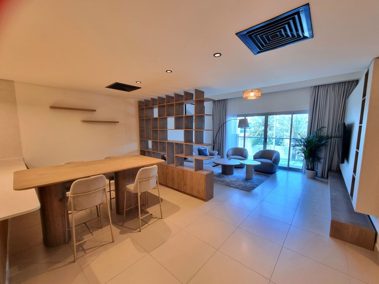 Amwaj Islands, Apartments, Flats, Houses & Villas, BHD 500/month,  Furnished,  3 BR,  140 Sq. Meter,  Modern 3 BR FF Apartment With Balcony