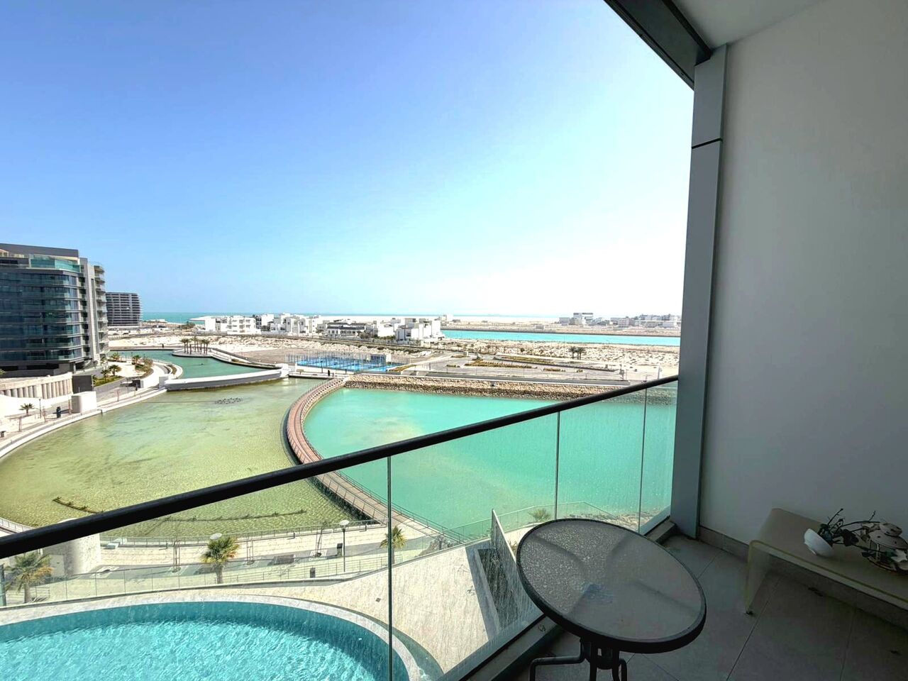 Amwaj Islands, Apartments, Flats, Houses & Villas, BHD 500/month,  Furnished,  2 BR,  130 Sq. Meter,  Good Deal- 2 BR FF Apartment With Balcony & Canal View Dilmunia Island