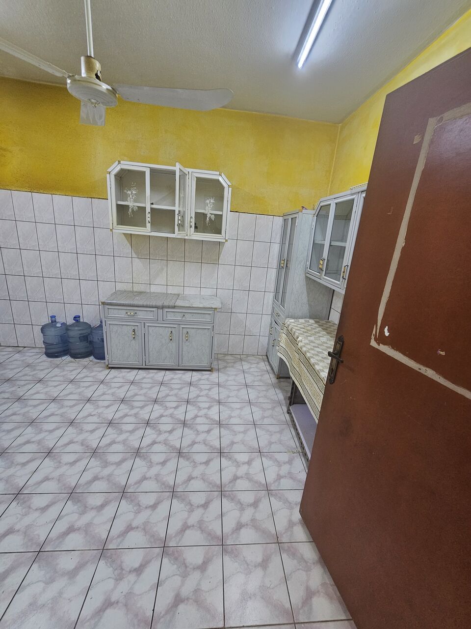 Riyadh, Apartments, Flats, Houses & Villas, SAR 28000/year,  250 Sq. Meter,  Neat & Clean   3 Bedroom Building Apartment For Rent &ndash; An Nahda, Riyadh (Family Only)