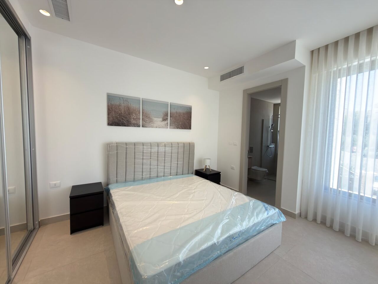 Abdoun, Apartments, Flats, Houses & Villas, Furnished,  Just Listed In The Heart Of Abdoun.