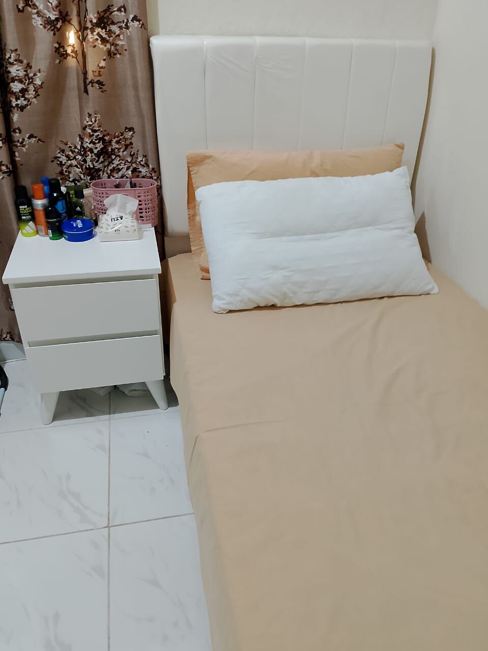 Al Safa, Furniture, SAR 350,  Single Bed With Side Drawers & 2-Door Wardrobe &ndash; Like New 350 SAR