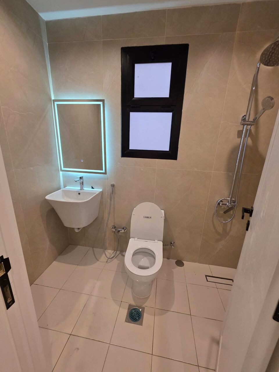 Khobar, Apartments, Flats, Houses & Villas, 2 BR,  2 BR New Luxury Family Apartment For Rent In Al Khobar 25,000 SAR/Year