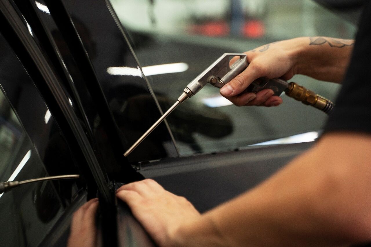 New York, Automotive, Mobile Windshield Repair Service