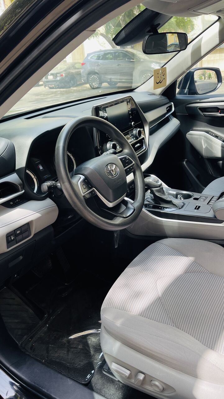 Jeddah, Vehicles, Cars & Trucks , SAR 98000,  2022 Toyota Highlander LE,  2022,  Automatic,  119000 KM,  Toyata Highlander LE Black Beauty  Model Low Mileage