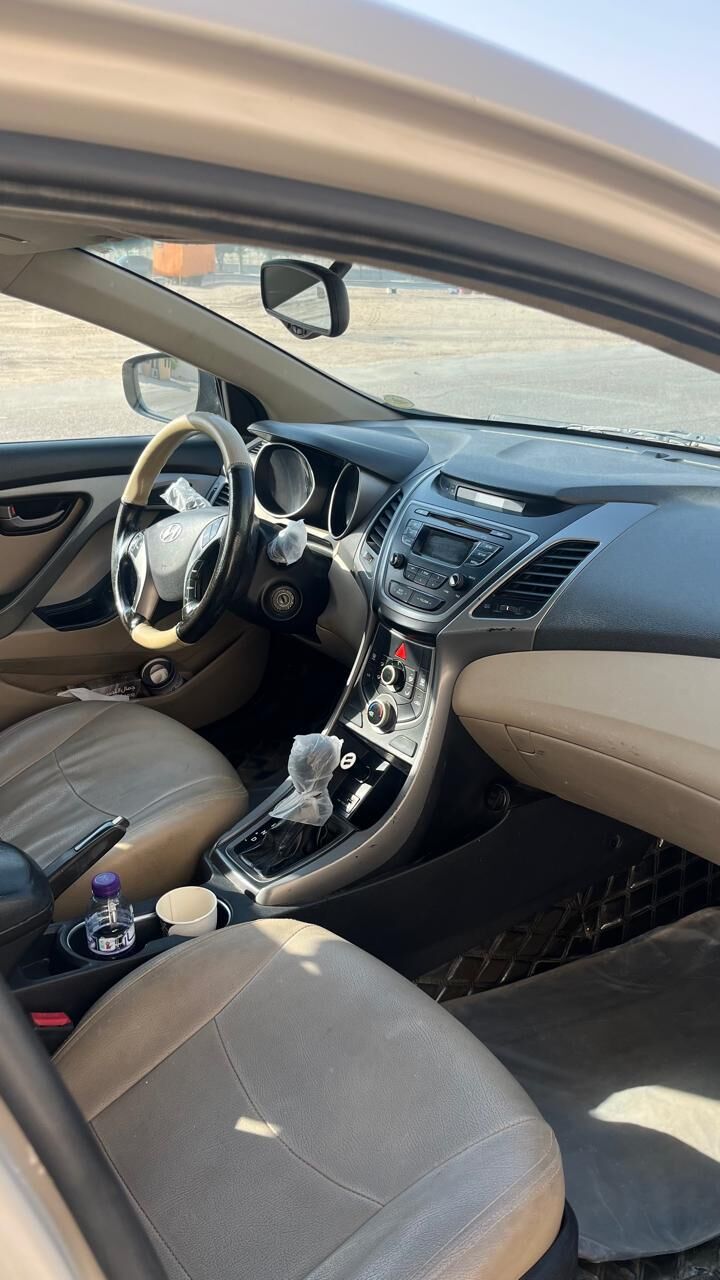 Al Shifa, Vehicles, Cars & Trucks , SAR 23000,  Hyundai Elantra,  2014,  Automatic,  420000 KM,  HUYNDAI ELENTRA  MODEL GOOD CONDITION SINGLE USAGE