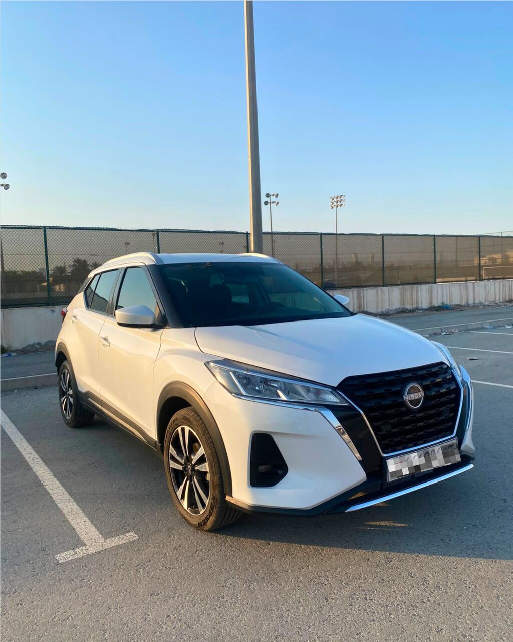 Zinj, Vehicles, Cars & Trucks , BHD 5100,  Nissan Kicks,  2024,  Automatic,  29000 KM,    | 29,650 KM | White | Bank Loan Available