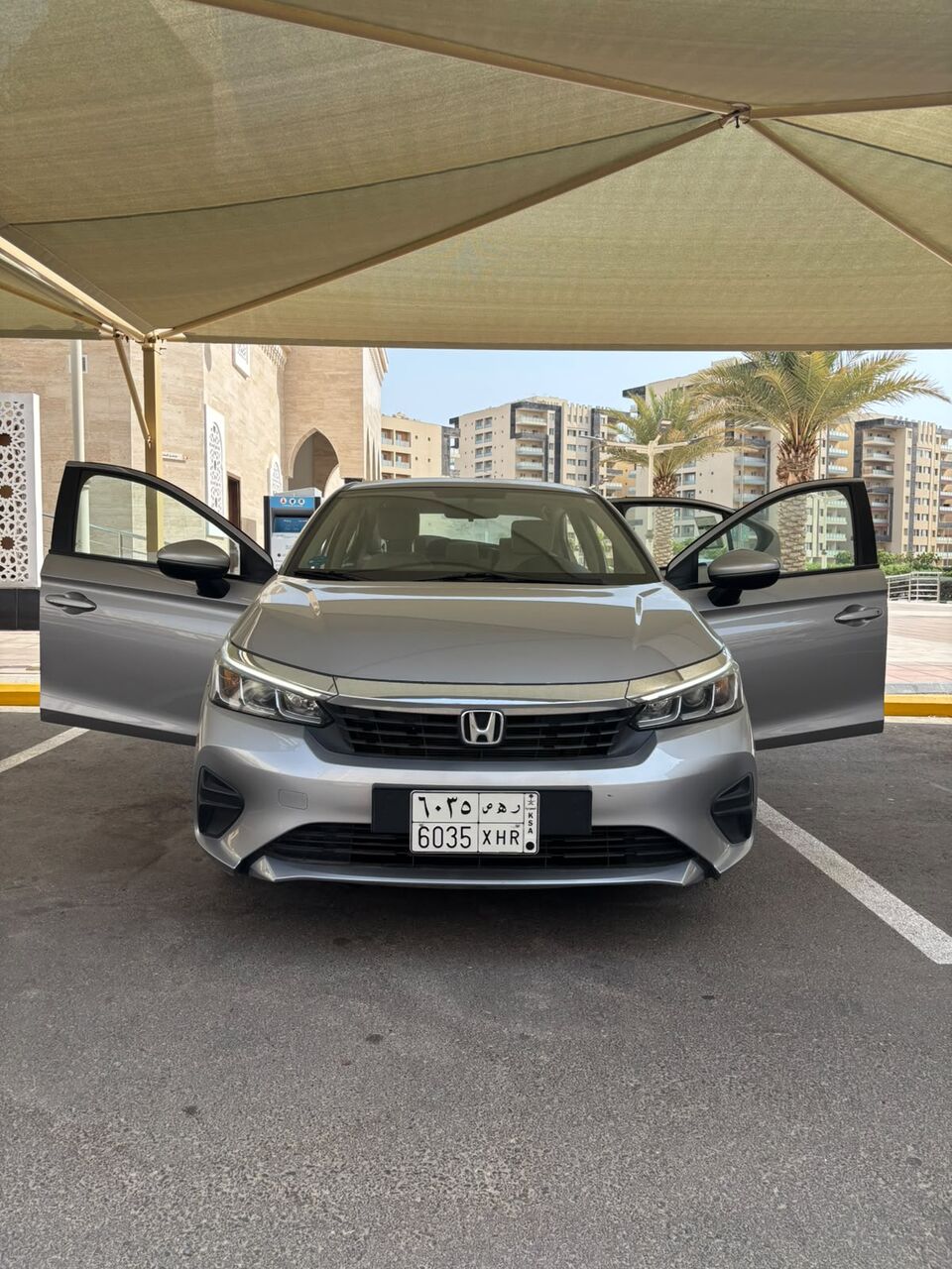 Jeddah, Vehicles, Cars & Trucks , SAR 46800,  Honda City DX,  2024,  Automatic,  38000 KM,    - Accident Free - 38,000 KM - Excellent Condition