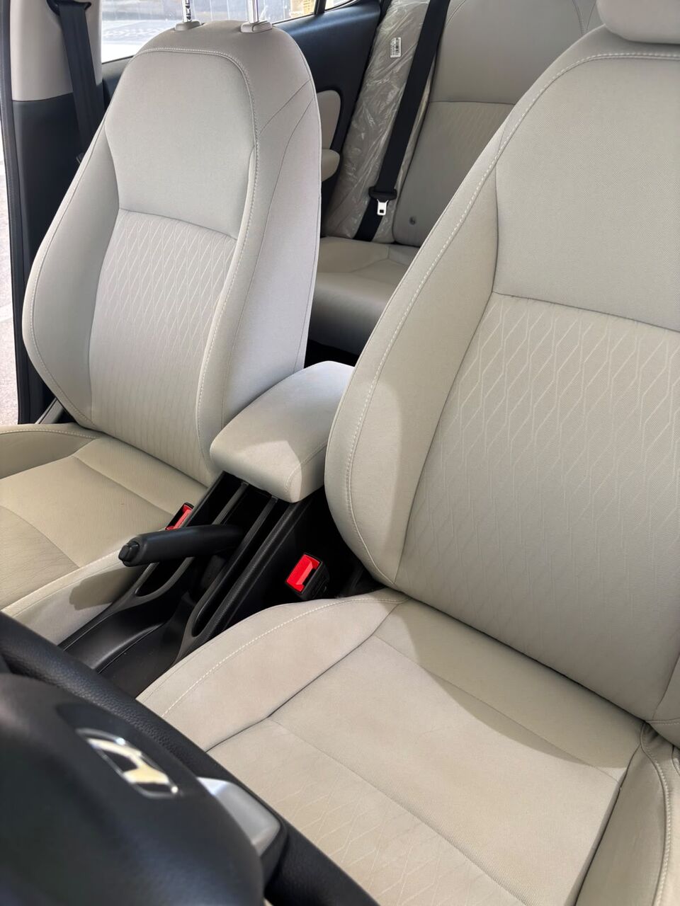 Jeddah, Vehicles, Cars & Trucks , SAR 46800,  Honda City DX,  2024,  Automatic,  38000 KM,    - Accident Free - 38,000 KM - Excellent Condition